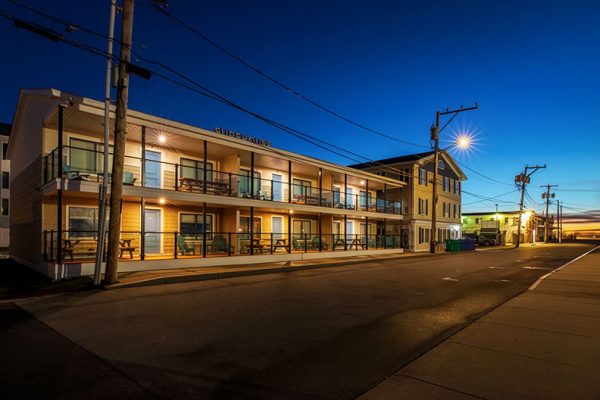 Surf House Resort - Image 2